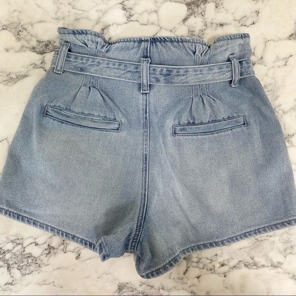 AEO mom short 100% cotton paperbag denim shorts light wash high rise size 6 - Picture 2 of 12